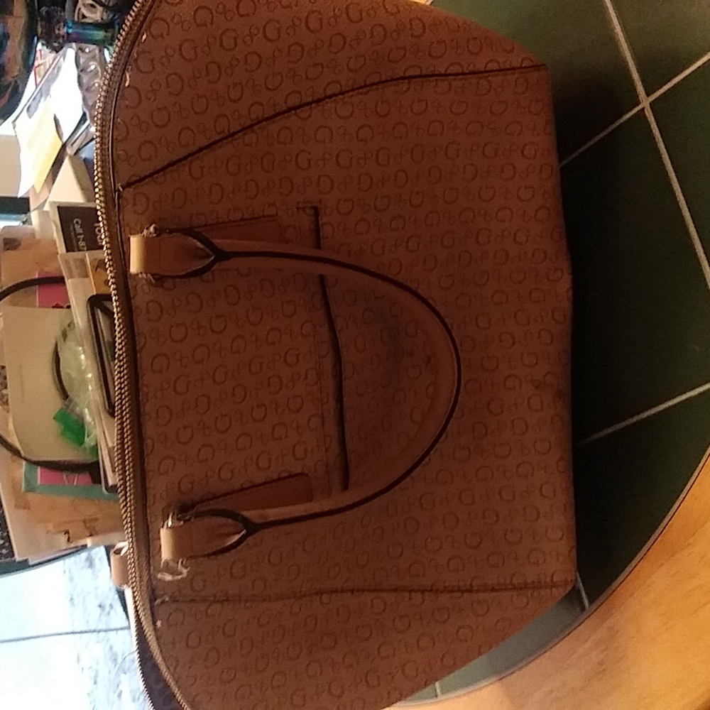 Guess purse